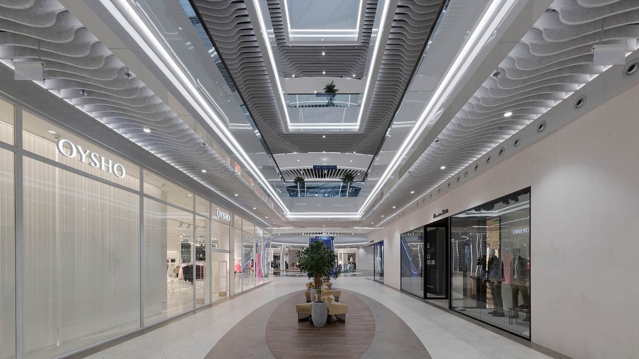 River Mall gallery image 4